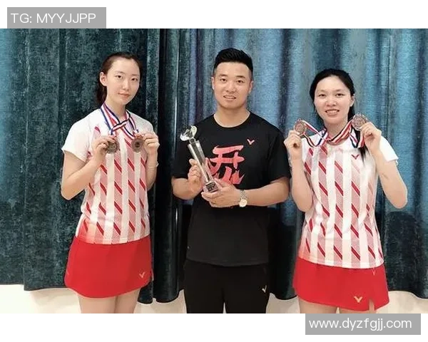 武汉羽毛球队与南京羽毛球队赛后技术分析与战术总结